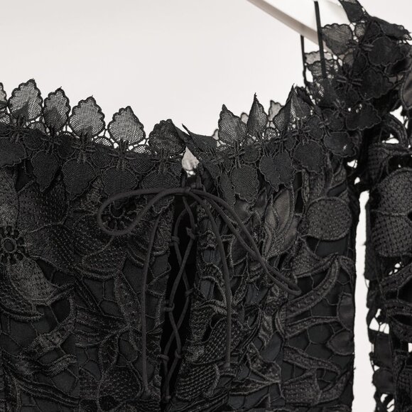 Nicholas Black Botanical Lace Lace-Up Off-Shoulder Cocktail Dress - Picture 5 of 12